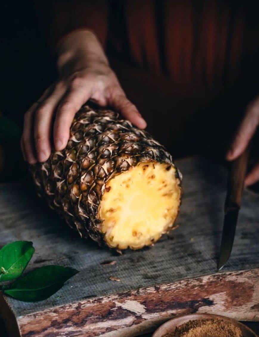 PINEAPPLE 