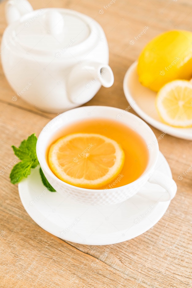 CHINESE TEA WITH LEMON