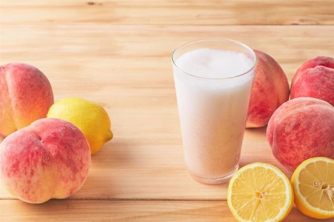 LYCHEE PEACH MILK