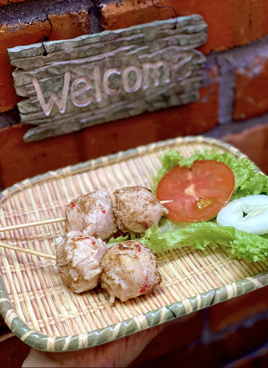 LOBSTER BALL