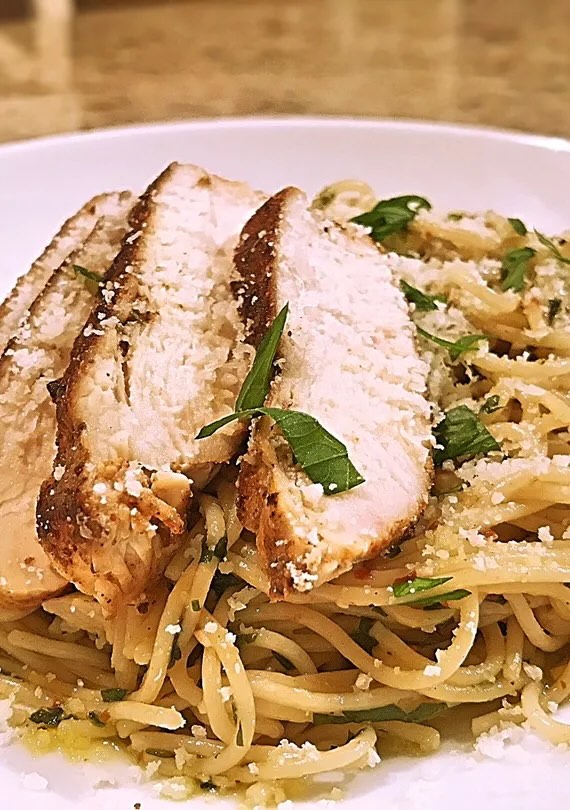 Aglio Olio Spaghetti