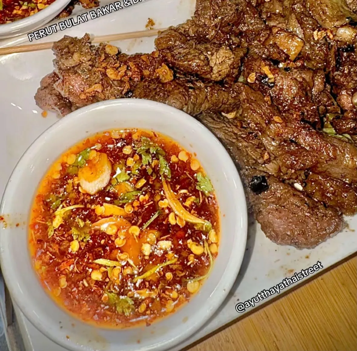 Daging Harimau Menangis